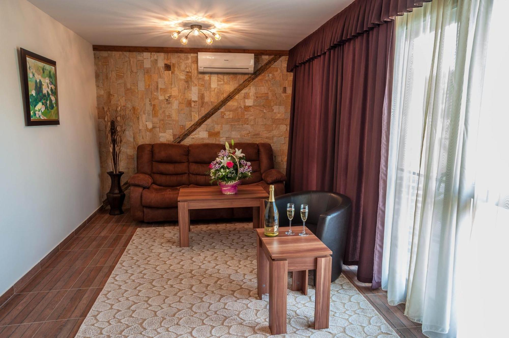 Hotel The Wind Mills Hydropark Gorna Malina Habitación foto