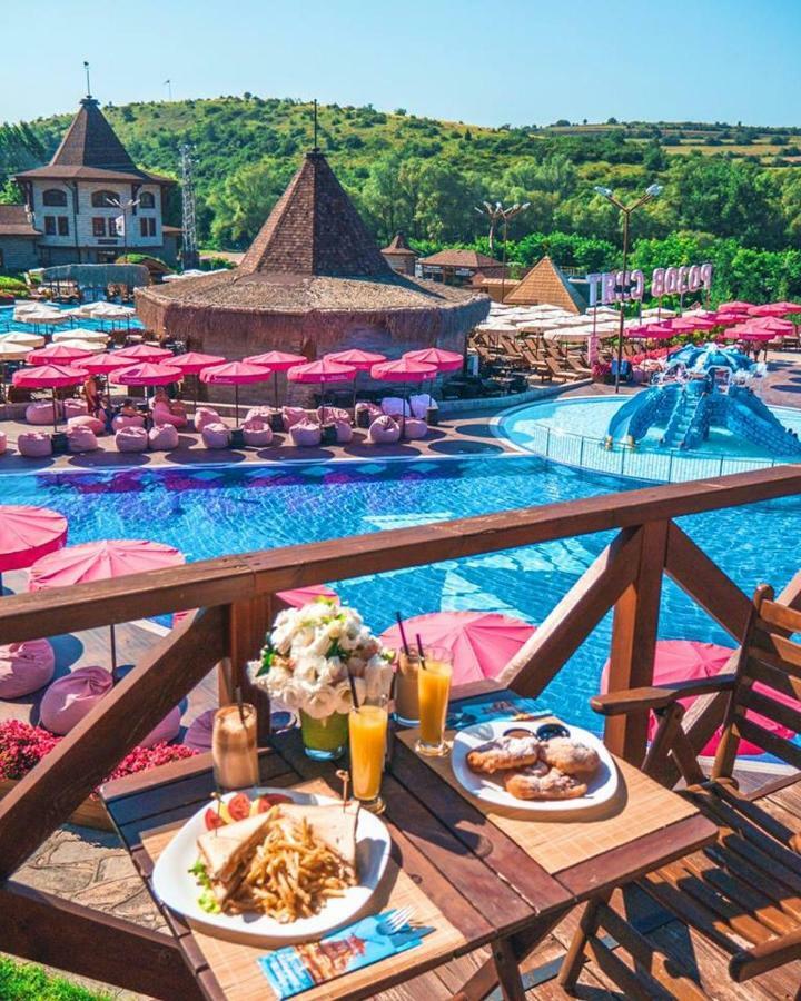 Hotel The Wind Mills Hydropark Gorna Malina Exterior foto